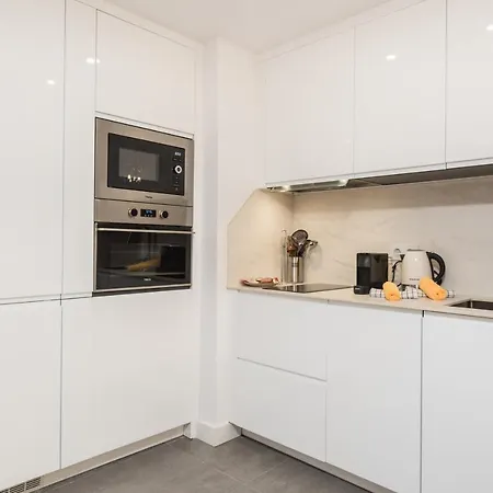 Roy Boston By Florentia Homes 公寓