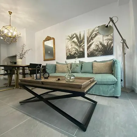 Roy Boston By Florentia Homes * מארבלה