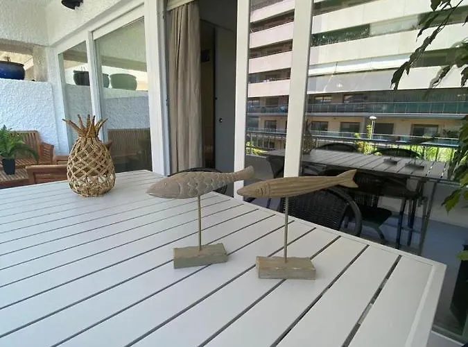 アパート Roy Boston By Florentia Homes *