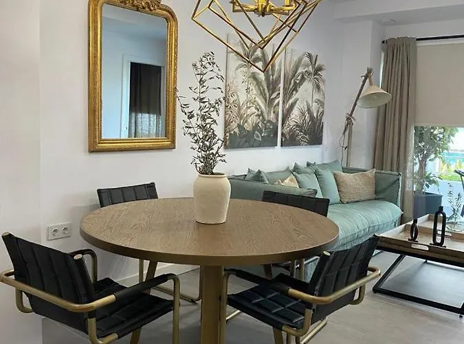 Roy Boston By Florentia Homes * マルベーリャ